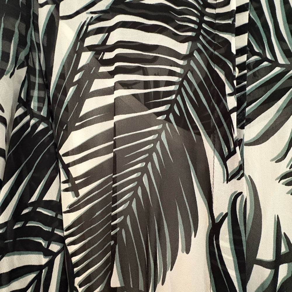 Hugo Boss Black and White Dilnara Crepe Shirtdress - Picture 4 of 8